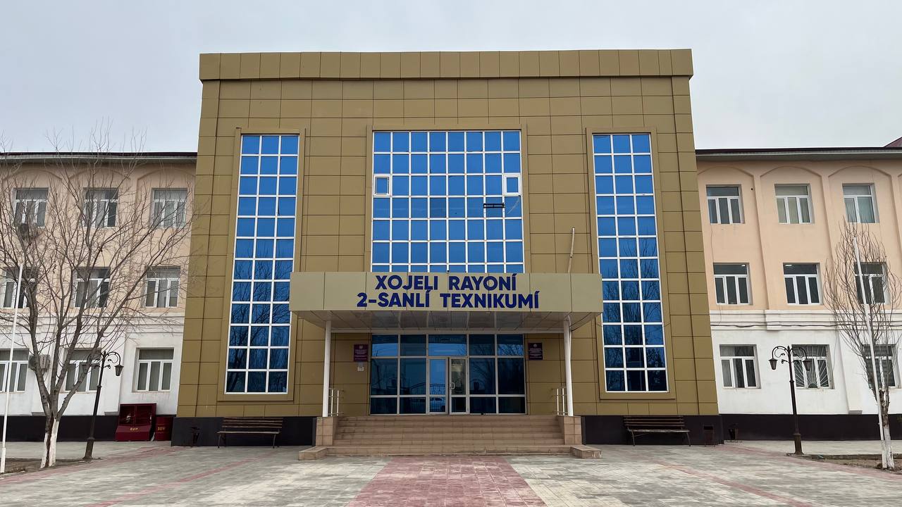 Kampus tashqi ko'rinishi